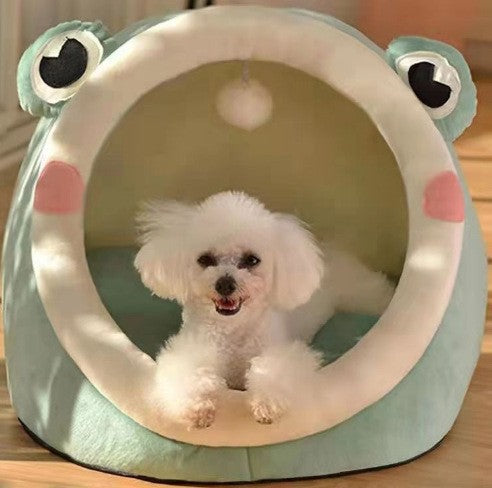 Green Frog Cat Bed – Soft Half-Enclosed (28×28×30cm)