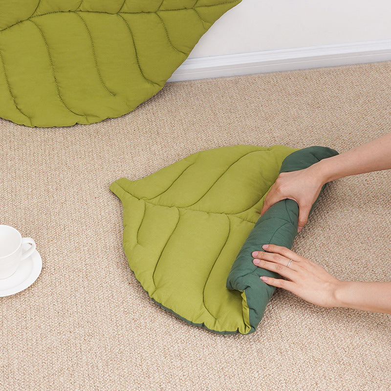 1-Pack Yellow Leaf-Shaped Pet Mat – Durable Sleeping Pad for Dogs & Cats